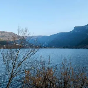 lappartement-du-nantua.hotels-rhonealpes.com/