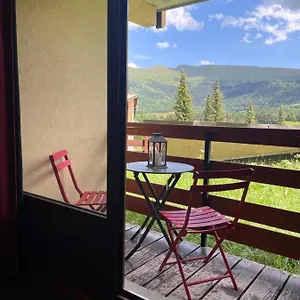appartement-4-personnes-bat-b03.hotels-rhonealpes.com/
